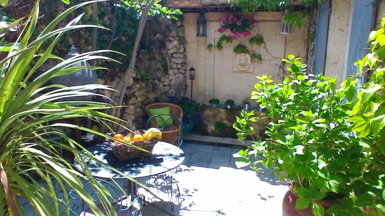 Le Domaine De La Lezardiere B&B Espiet Exteriér fotografie